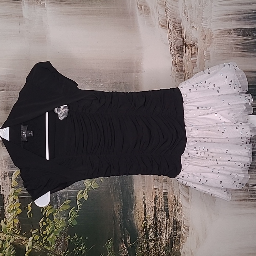 Iz Amy Byer Girls 7 black white sparkly sequin fancy formal tulle party dress